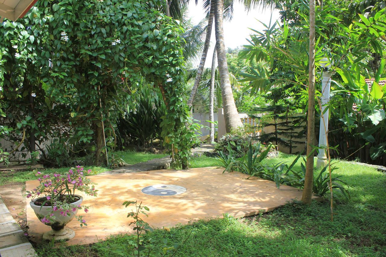 Dionis Villa Unawatuna Exterior foto