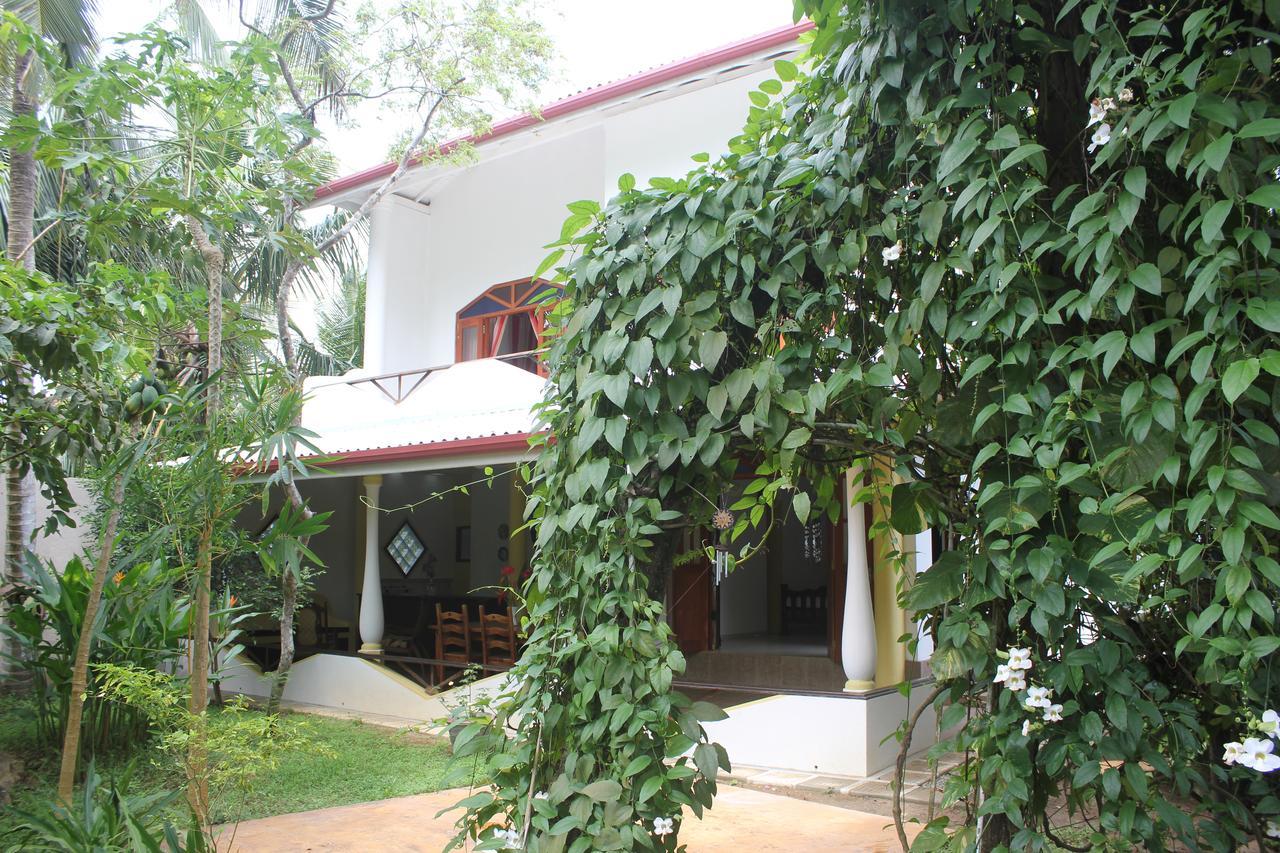 Dionis Villa Unawatuna Zimmer foto